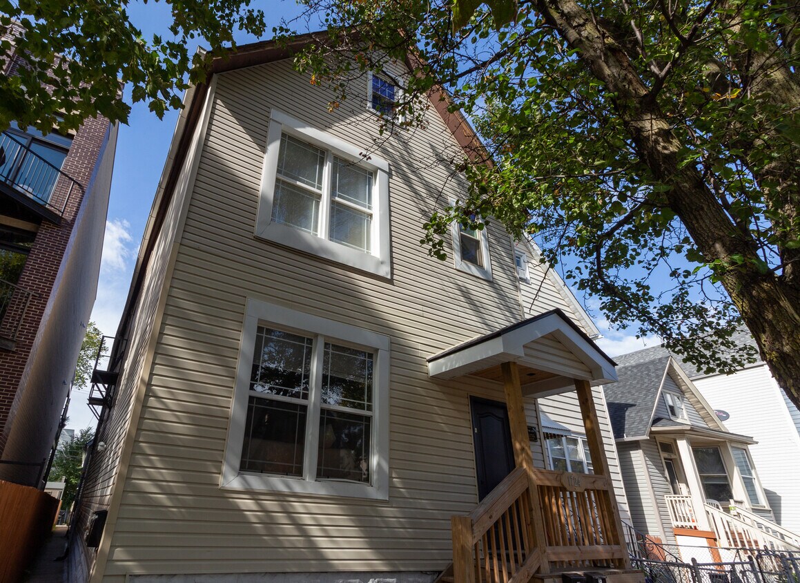 Primary Photo - 1724 N Talman Ave
