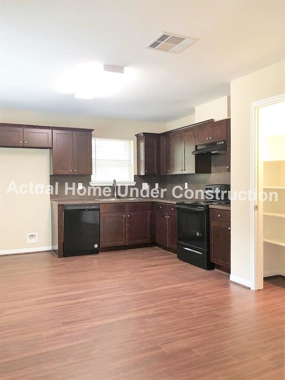 Building Photo - 7968 Tate St