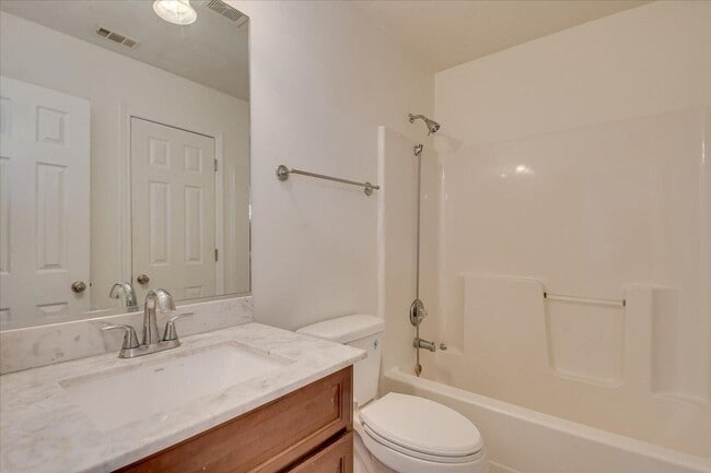 Building Photo - 8041 Reagan Cir
