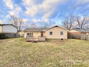 Building Photo - 525 Grama Dr