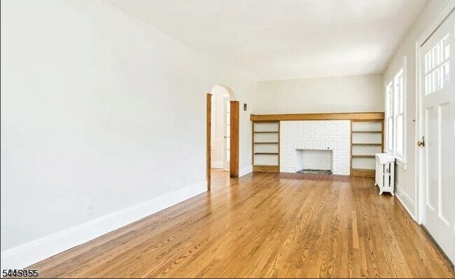 Foto del edificio - 514 Forest Ave