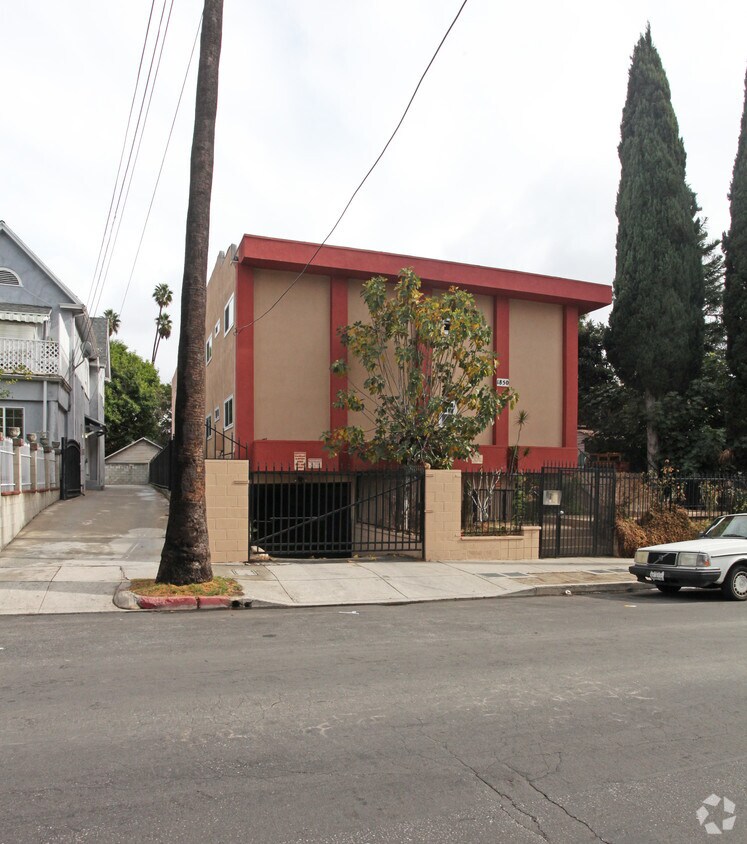 Building Photo - 1850 N Van Ness Ave