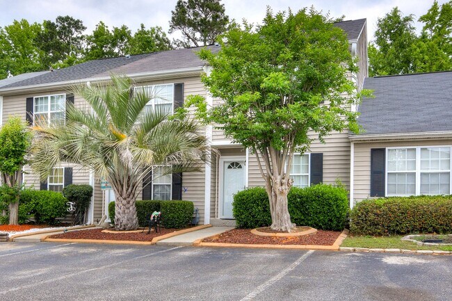 Foto del edificio - 2 Bedroom 2.5 Bath Townhouse