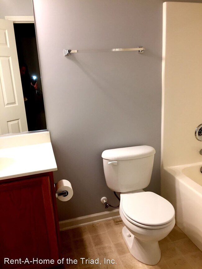 Foto del edificio - 3 br, 2 bath House - 5616 Sycamore Glen Road