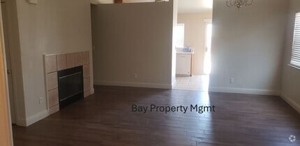 Building Photo - 549 Desertstar Ct