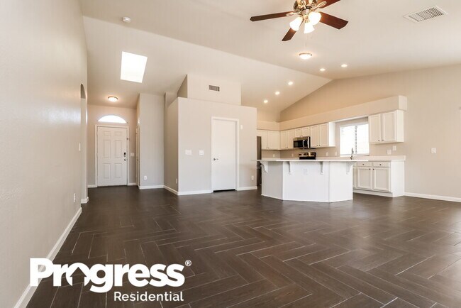 Foto del edificio - 13197 W Ocotillo Ln