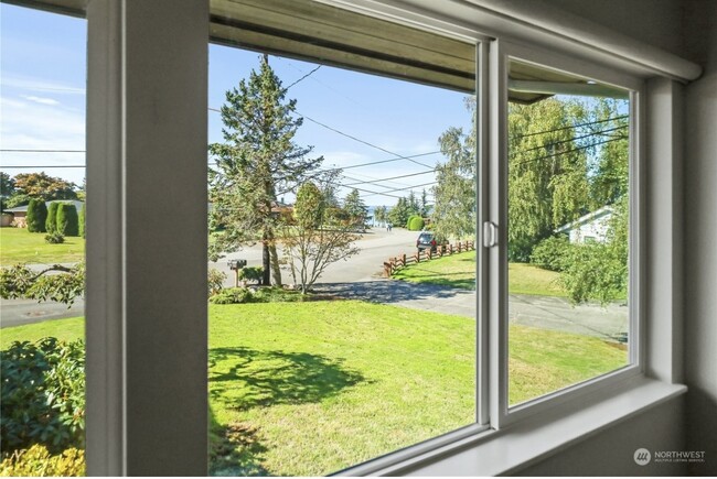 Peekaboo view of the Puget Sound - 817 Olympic Blvd