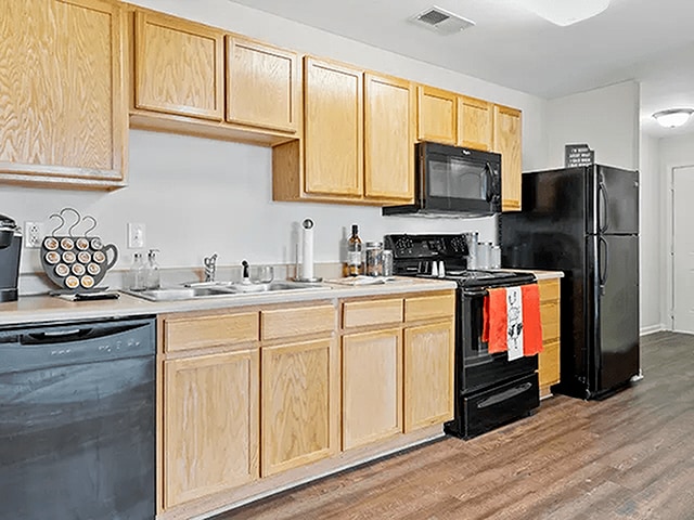 kitchen-min - Mountain Valley Apartments