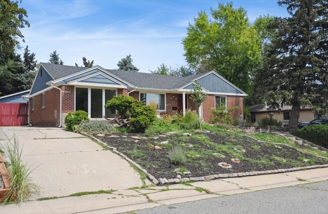 Building Photo - 9505 W 54th Pl