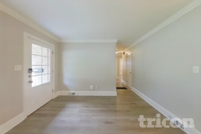 Building Photo - 1117 Norland Rd