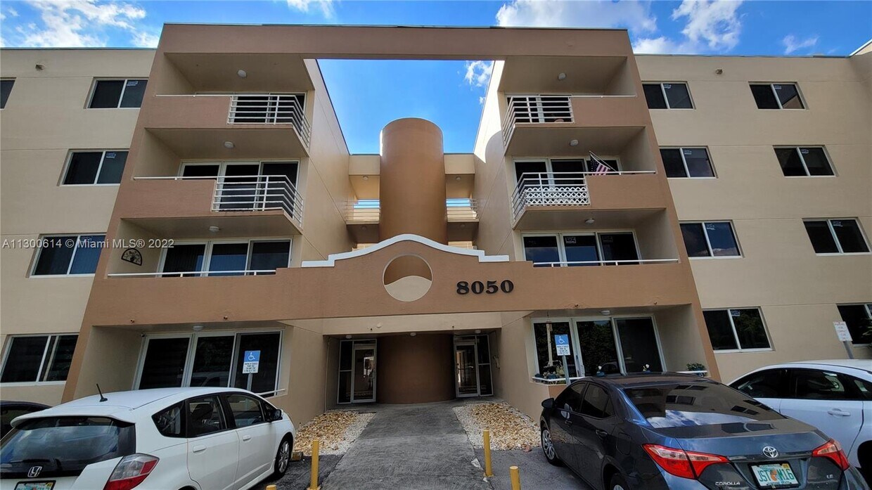 8050 NW 8th St Unit 1411, Miami, FL 33126 Condo for Rent in Miami, FL