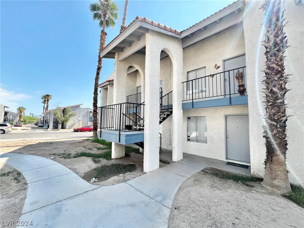Primary Photo - 4609 Elk Springs Ave