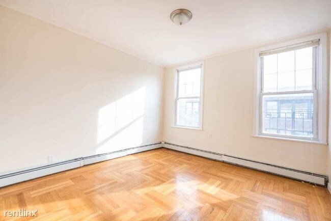 Building Photo - 39-20 27th St