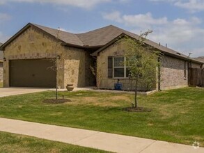 Building Photo - 4011 High Plains Dr