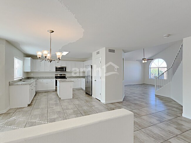 Foto del edificio - 11173 W Madeline Christian Ave