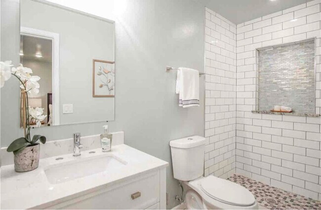 Foto del edificio - 9712 Essex Ct