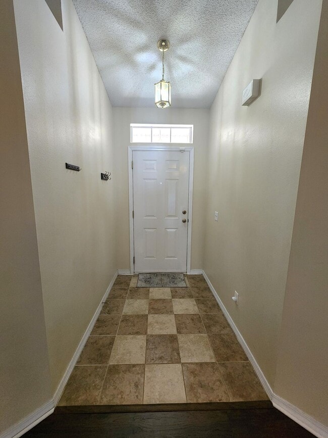 Building Photo - 316 Egan Dr