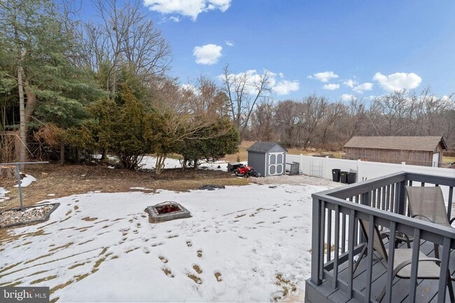 Building Photo - 7922 Babikow Rd