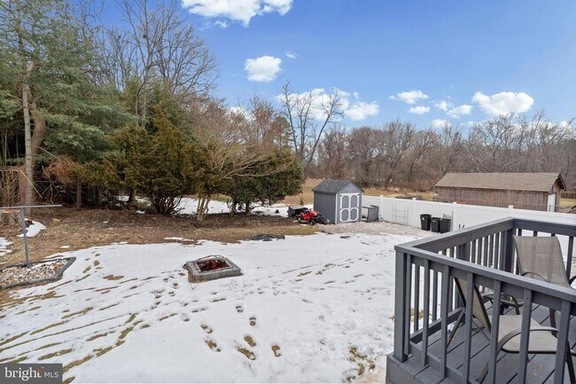 Foto del edificio - 7922 Babikow Rd