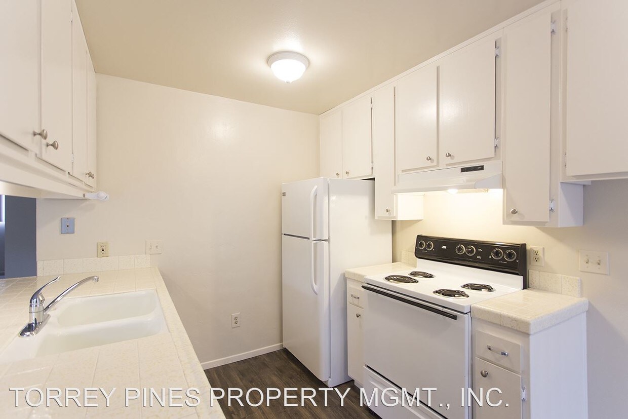 Foto principal - 4645 Palm Ave