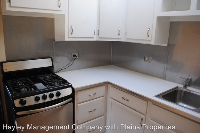Building Photo - 1 br, 1 bath House - 910.5 1st Ave Unit 02