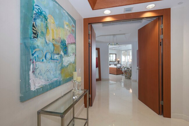 Foto del edificio - 7141 Fisher Island Dr