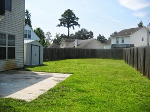 Building Photo - 115 Parkview Rd