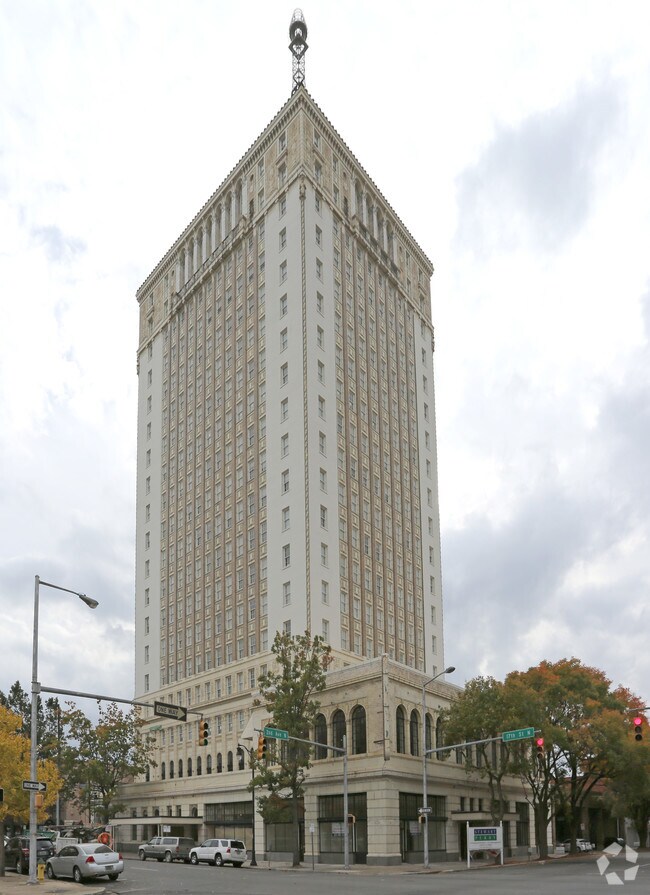 Thomas Jefferson Tower Rentals Birmingham, AL