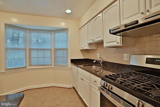 Foto del edificio - 3181 Welby Ct