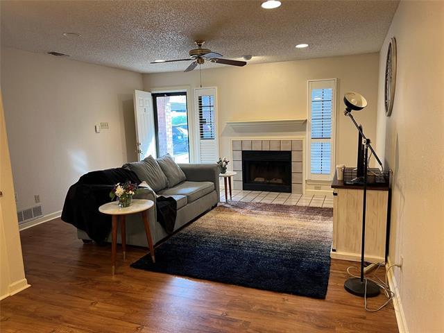 Foto del edificio - 3129 Sappington Pl