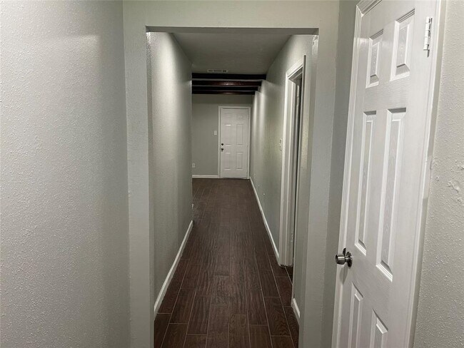 Building Photo - 3114 Eastwick Ln