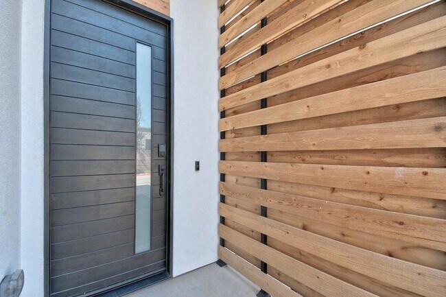 Foto del edificio - 2108 Tillery St