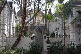 Building Photo - 2 Franklin Ave