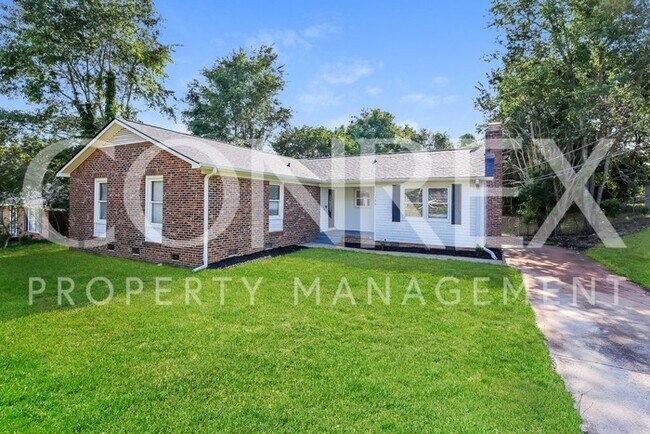 Building Photo - Adorable 4 Bedroom Home in Greer