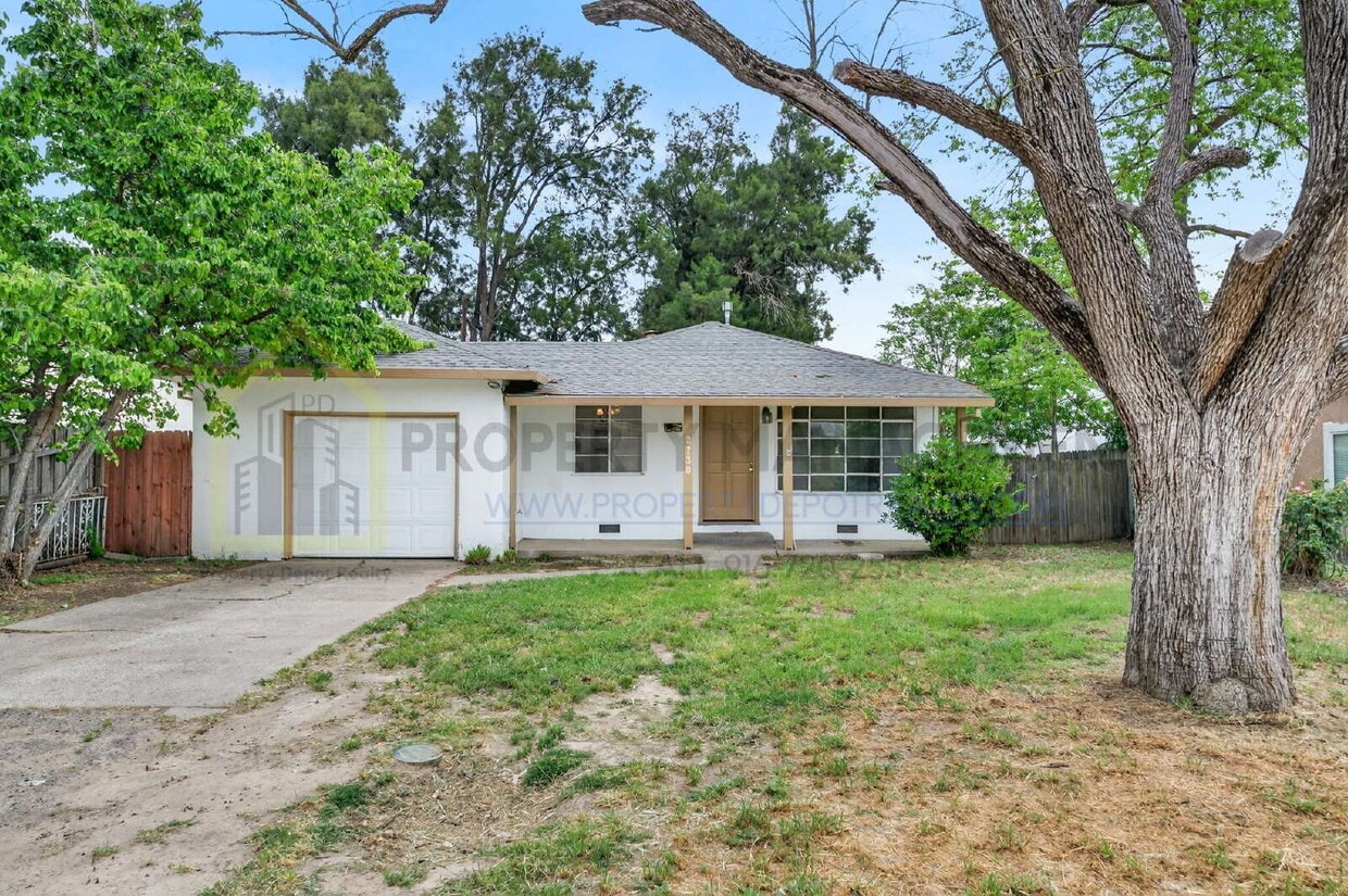 Charming 3-Bedroom Gem on Albatross Way - Cozy Living in Sacramento - Charming 3-Bedroom Gem on Albatross Way - Cozy Living in Sacramento
