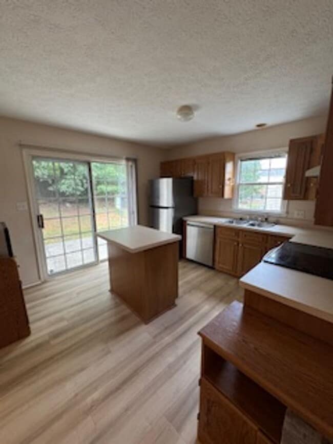 Building Photo - 107 Wexford Pl