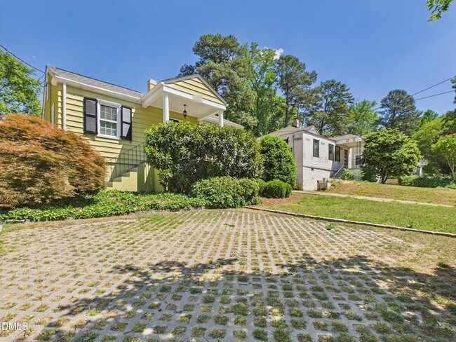 Foto del edificio - 2912 Oberlin Rd