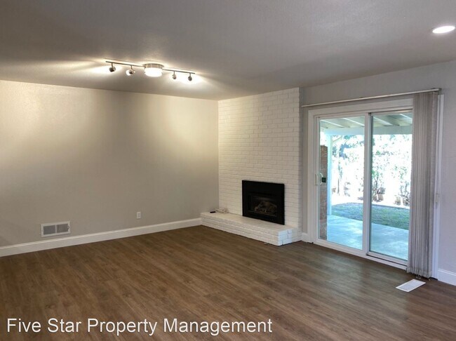 Foto del edificio - 3 br, 2 bath House - 3304 Alta Way