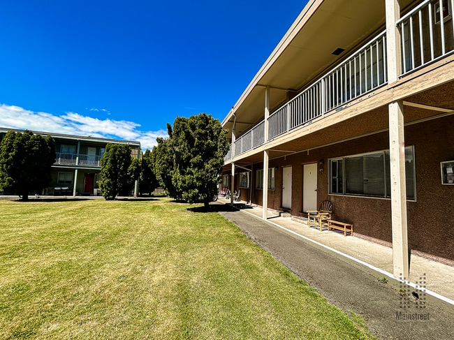 Photo du bâtiment - Mainstreet Victoria Garden Apartments