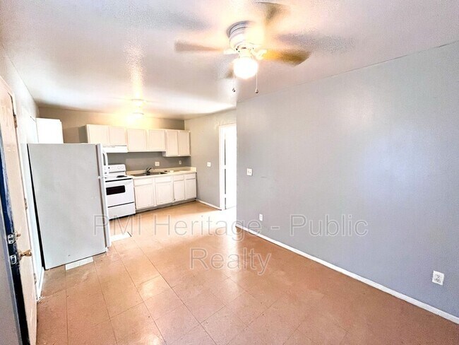 Foto del edificio - 813 E Huntsville Ave