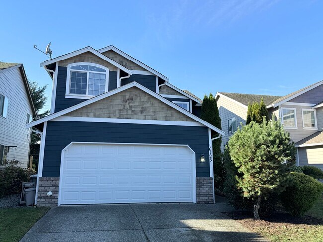 Foto del edificio - Wake Up to This View Everyday - Available Now