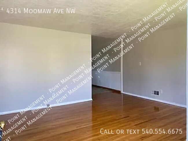 Foto del edificio - 4314 Moomaw Ave NW