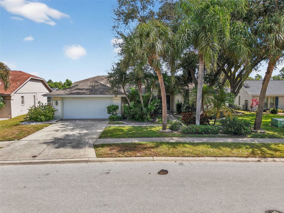 Primary Photo - 2824 Summervale Dr