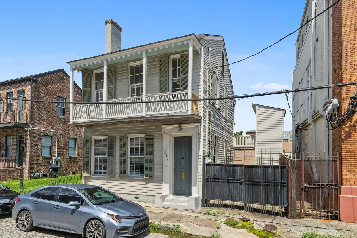 Foto principal - 917 Terpsichore St