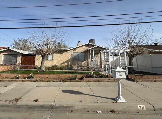 Foto del edificio - Lancaster 3 Bedroom + 2 Bathroom