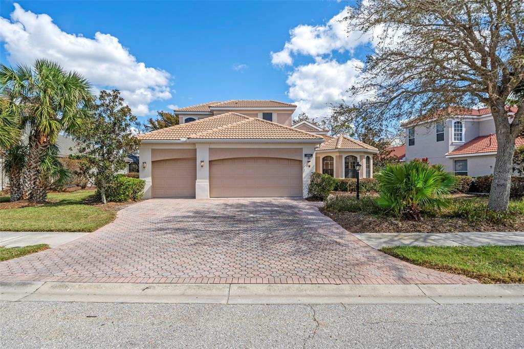 Foto principal - 650 Crane Prairie Way