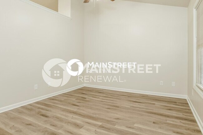 Foto del edificio - 3 Bedroom Pet-Friendly Home in Winston-Salem, NC with Main Street Renewal