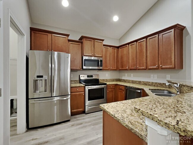 Foto del edificio - 506 Airdale Ln
