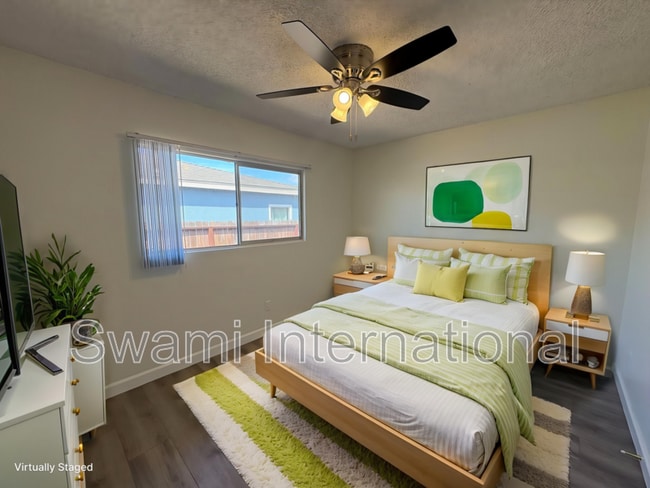 Photo - 21612 Berendo Ave House