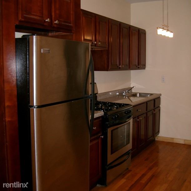 Primary Photo - 266 Himrod St